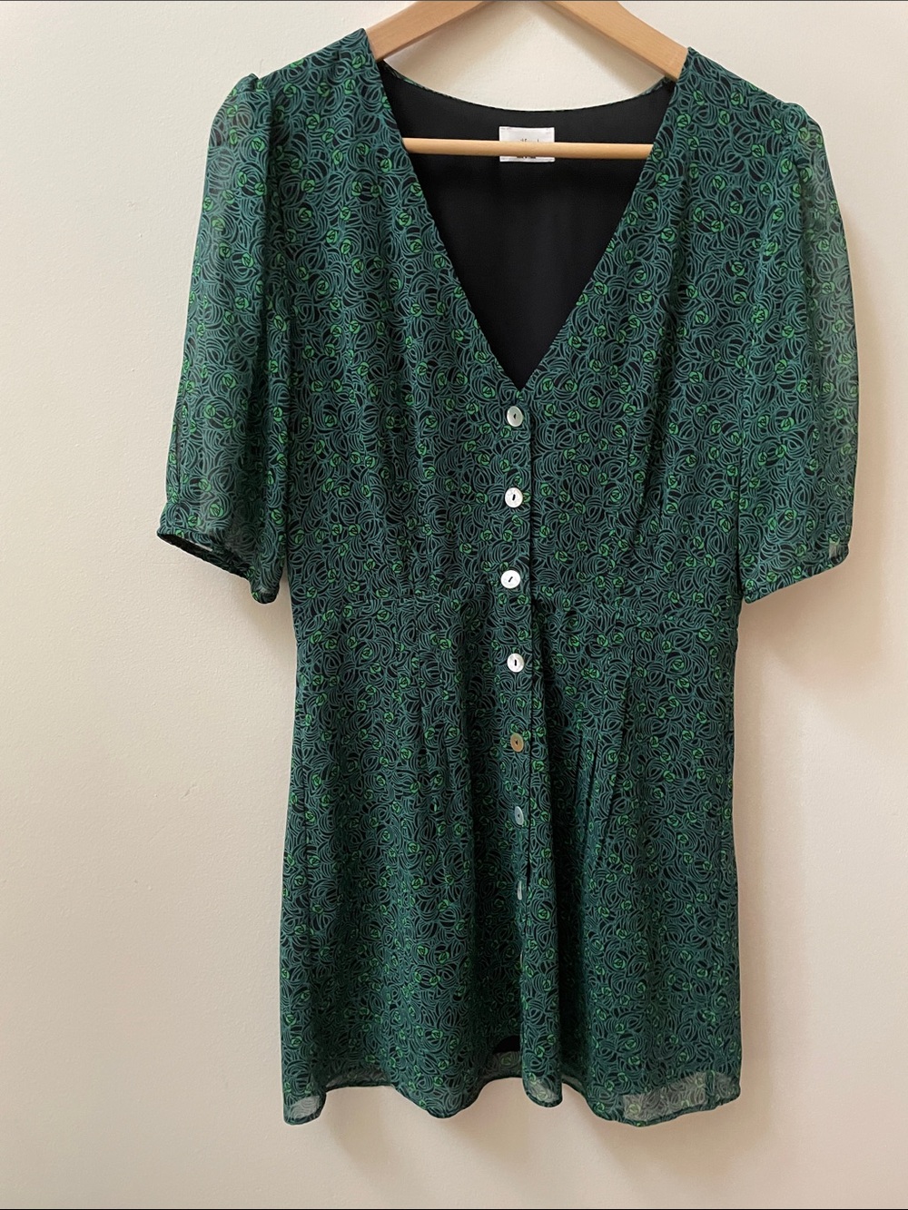Aritzia Wilfred Button Front Dress